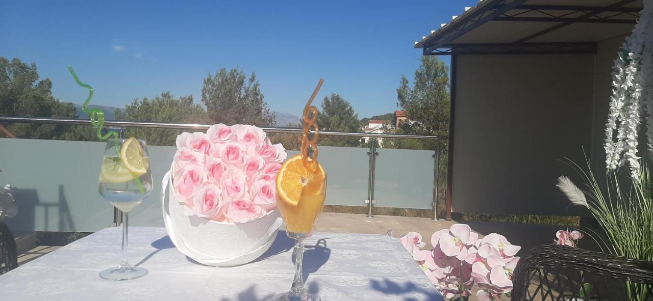 Marin I Vinka Apartment Trogir Luaran gambar