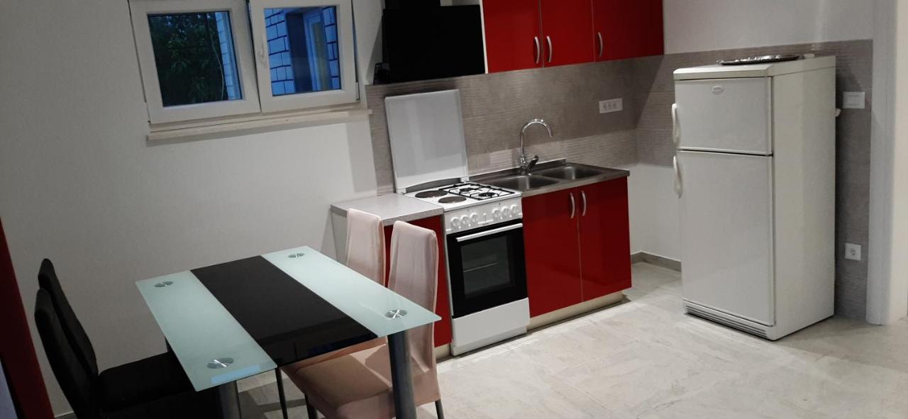 Marin I Vinka Apartment Trogir Luaran gambar